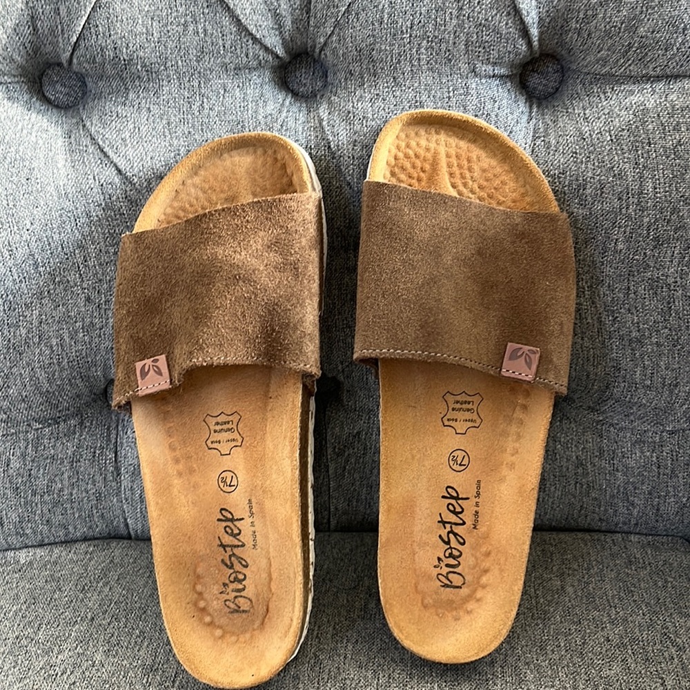 7.5 Biostep Cork and Leather Tan Slide Sandal